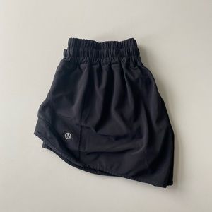 Lululemon Hotty hot short